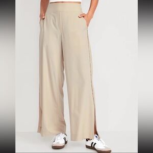 Old Navy High-Waisted StretchTech Wide-Leg Pants
